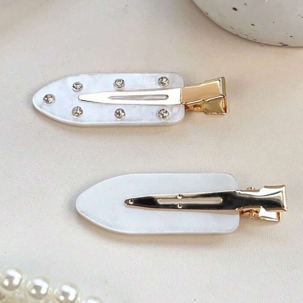 Elegant Gold and White Hair Clips R235 - Picture 2 of 2